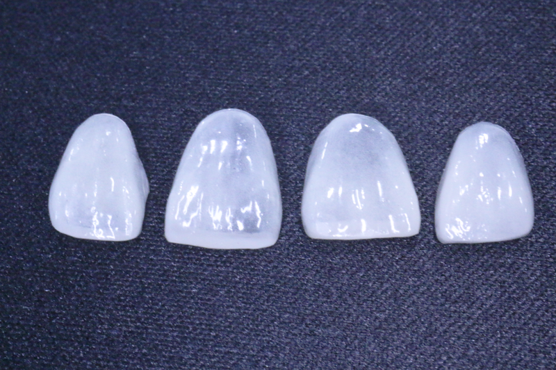 일루미네이트18